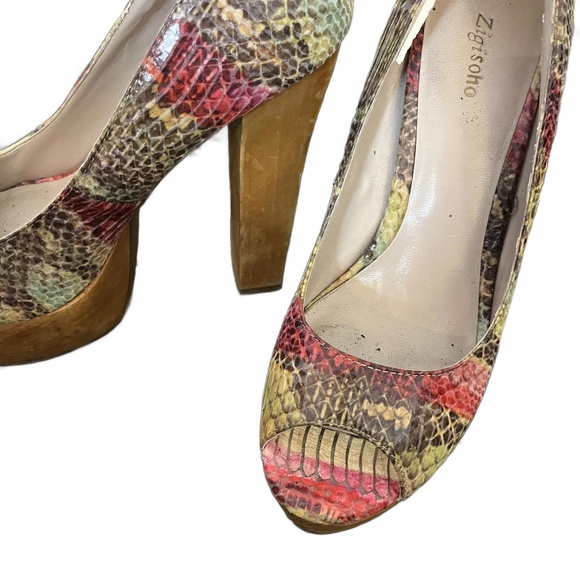 Zigi Soho Colorful Snakeskin Multicolor Peep Toe Platform Heels Pumps Size 7 12 - Picture 8 of 8